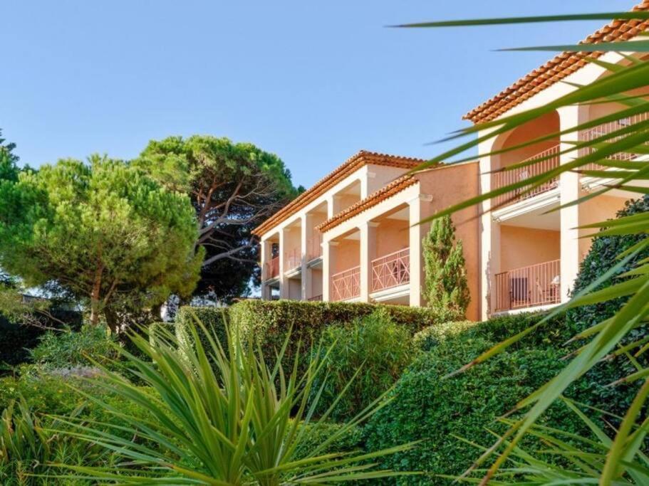 Superbe Appartement 50M De La Plage En Bord De Mer อิแยร์ ภายนอก รูปภาพ