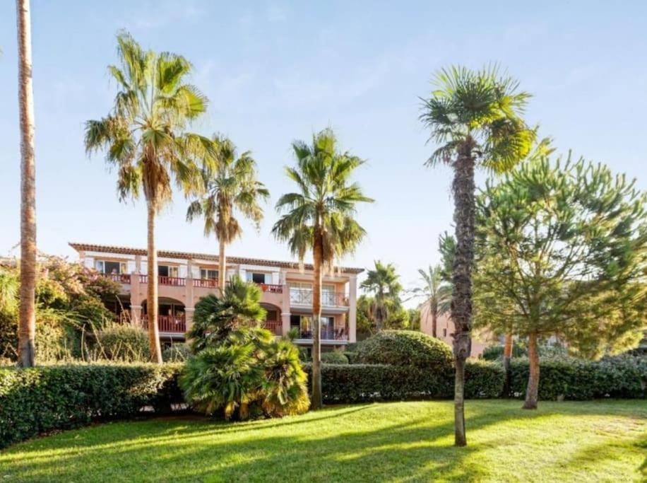 Superbe Appartement 50M De La Plage En Bord De Mer อิแยร์ ภายนอก รูปภาพ
