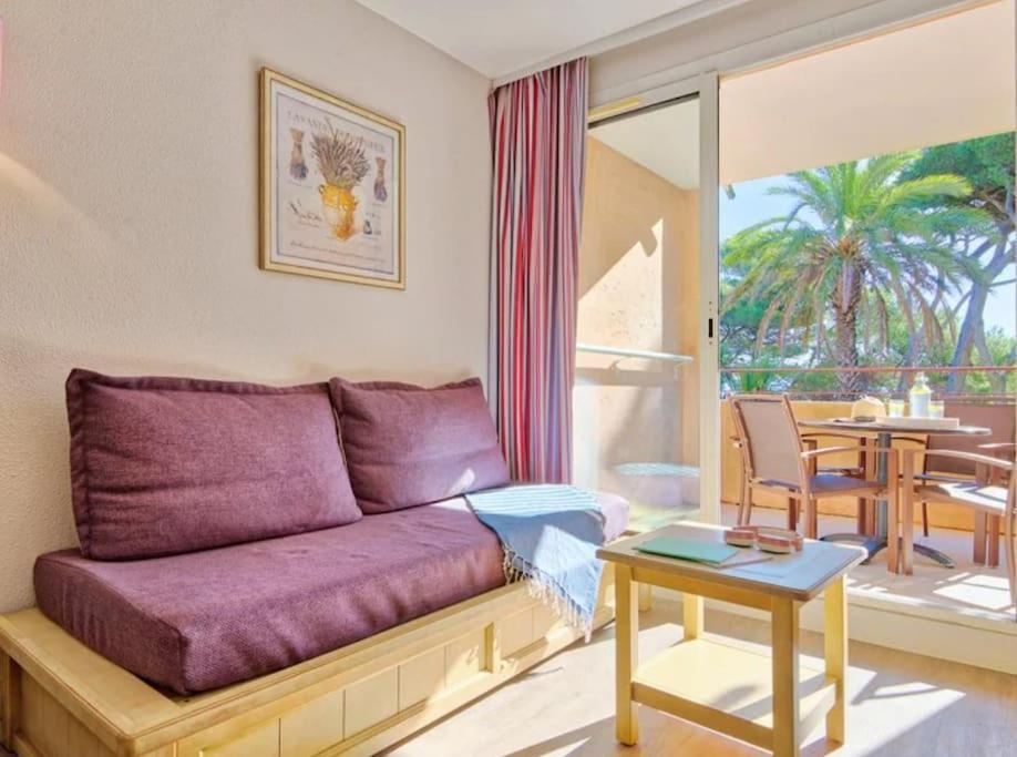 Superbe Appartement 50M De La Plage En Bord De Mer อิแยร์ ภายนอก รูปภาพ